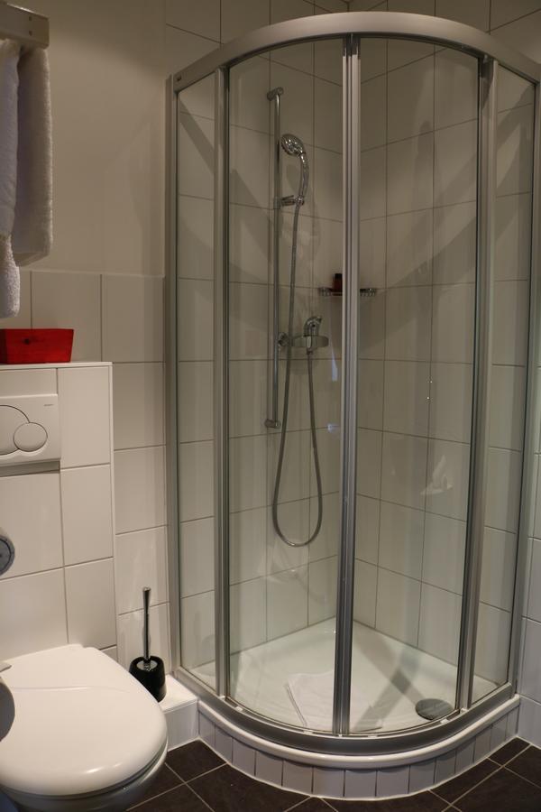 וואי Hostellerie De Geneve מראה חיצוני תמונה