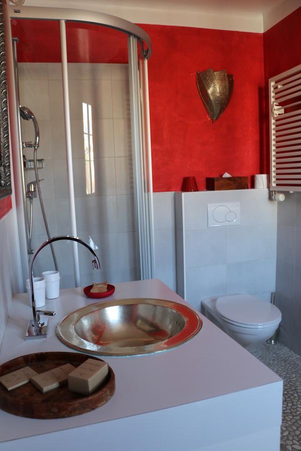 וואי Hostellerie De Geneve מראה חיצוני תמונה